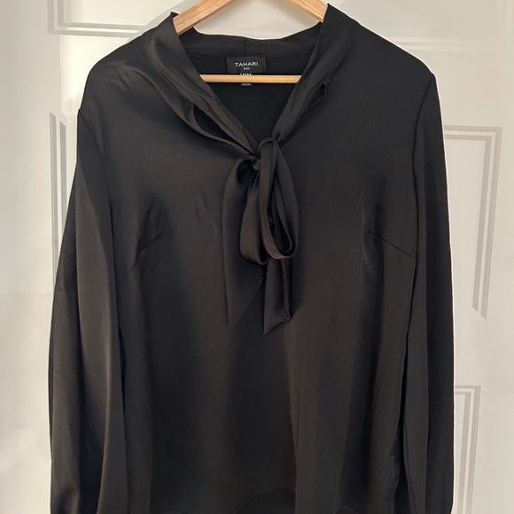 Black Satin-finish Blouse with Bow - Size Medium - New - Never Worn - Picture 1 of 4